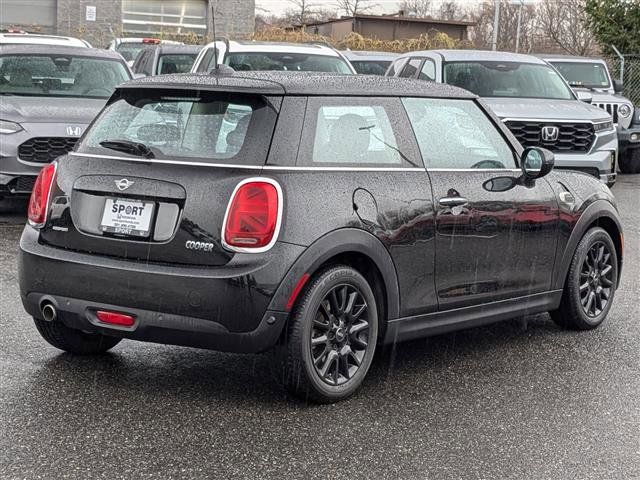 2021 MINI Cooper Hardtop Base