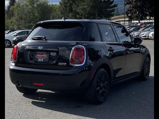 2021 MINI Cooper Hardtop Base