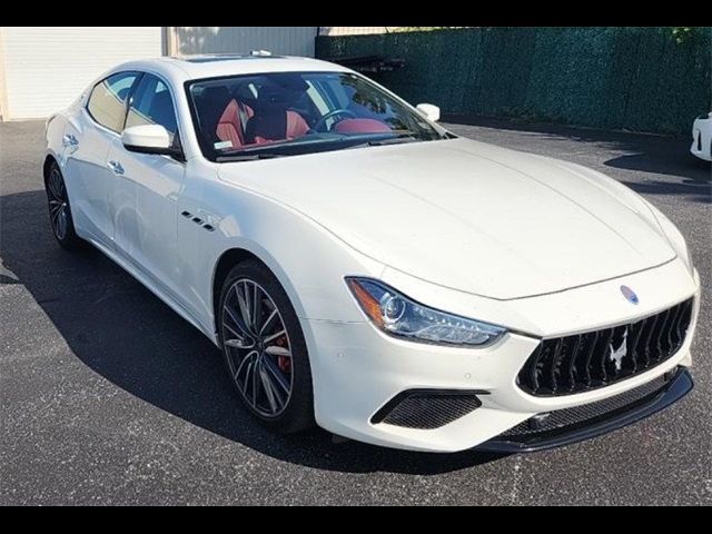 2021 Maserati Ghibli S Q4