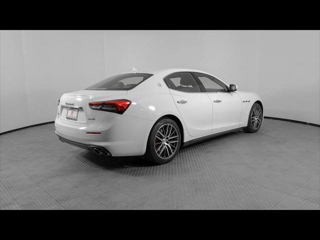 2021 Maserati Ghibli S Q4