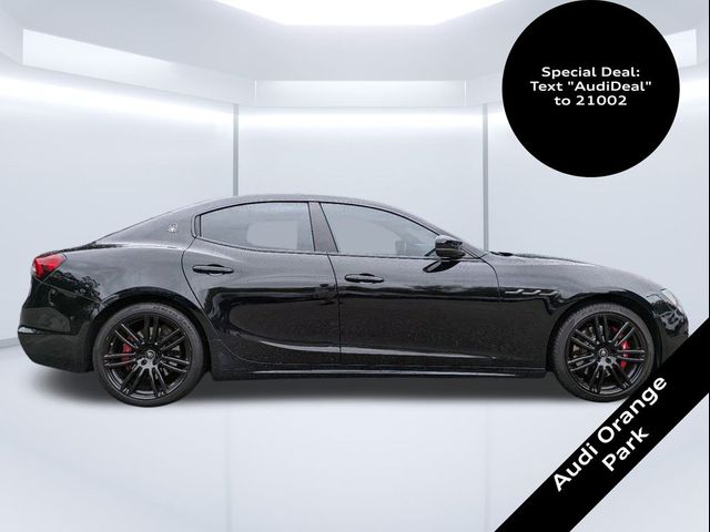 2021 Maserati Ghibli S Q4