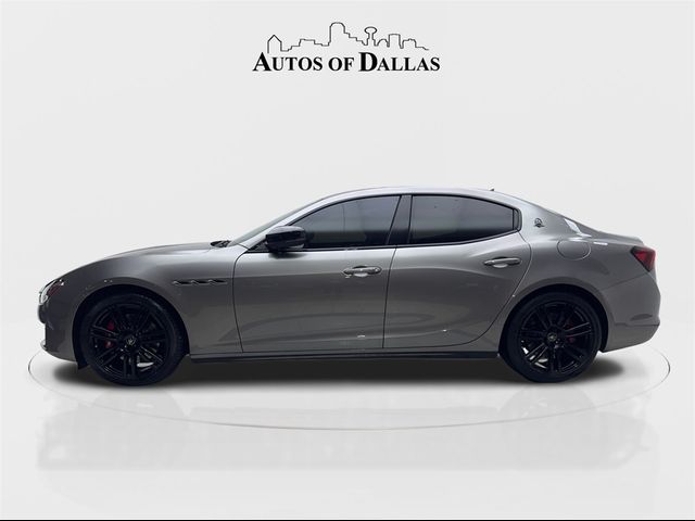 2021 Maserati Ghibli S Q4