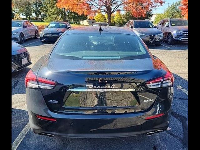 2021 Maserati Ghibli S Q4