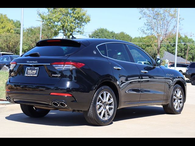 2021 Maserati Levante Base