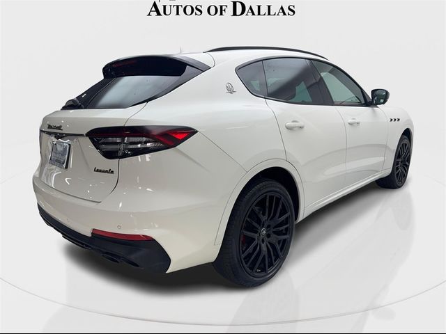 2021 Maserati Levante Base