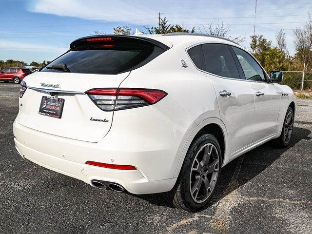 2021 Maserati Levante Base