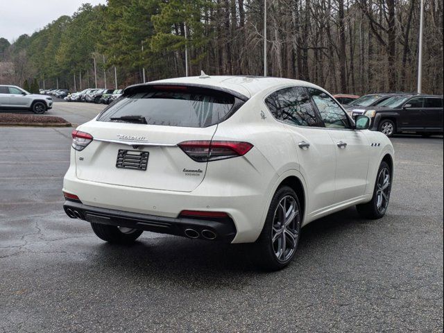 2021 Maserati Levante Base