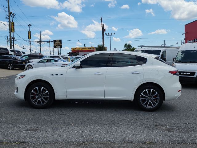 2021 Maserati Levante Base