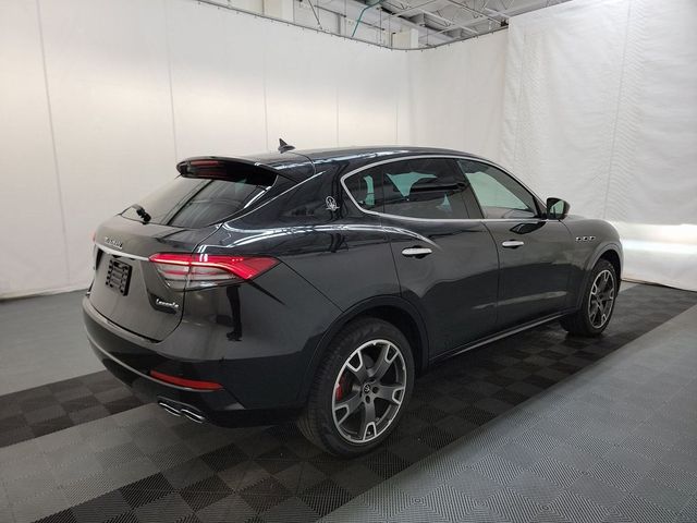 2021 Maserati Levante Base