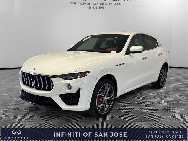 2021 Maserati Levante Base