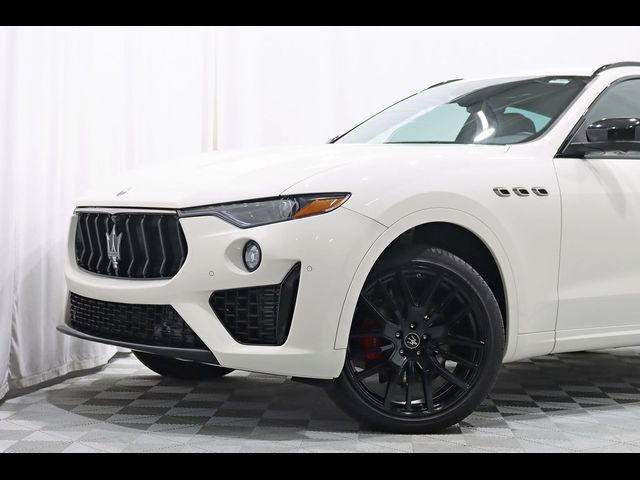 2021 Maserati Levante Base