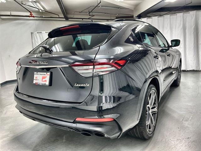 2021 Maserati Levante Base