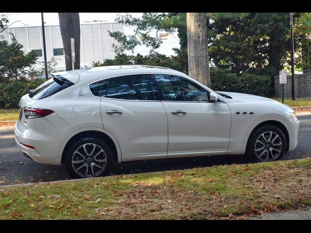 2021 Maserati Levante Base