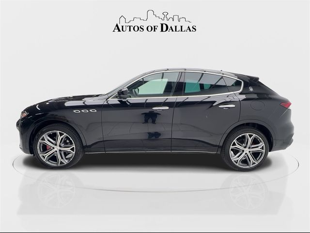 2021 Maserati Levante Base