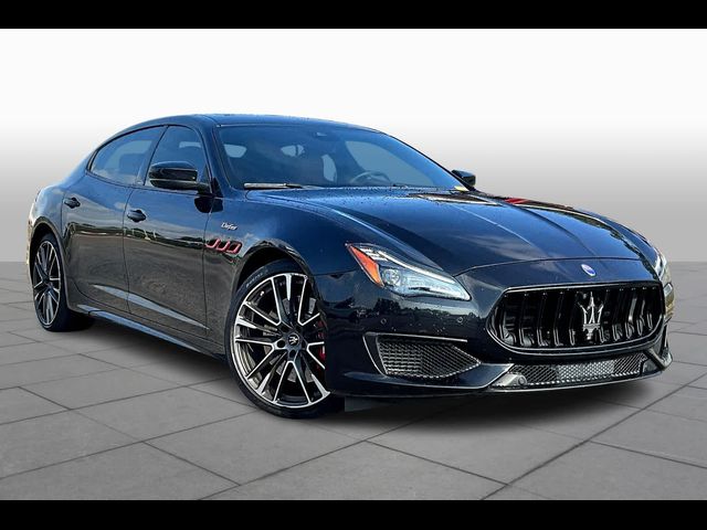 2021 Maserati Quattroporte Trofeo