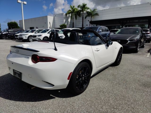 2021 Mazda MX-5 Miata Club