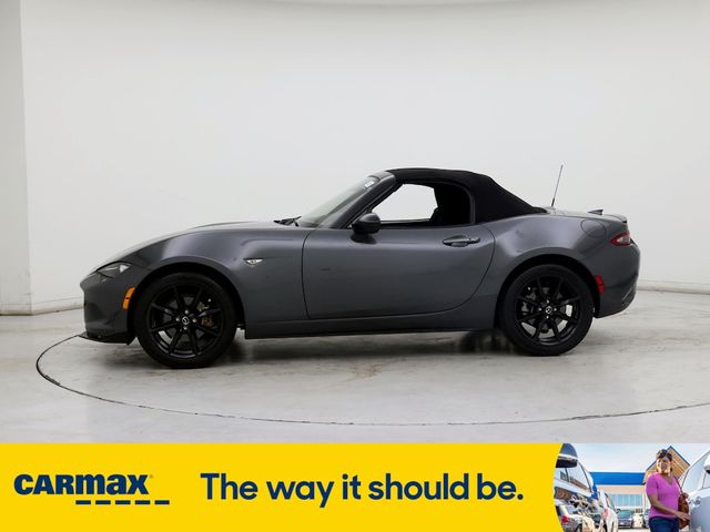 2021 Mazda MX-5 Miata Club