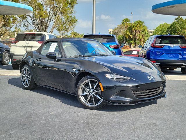 2021 Mazda MX-5 Miata Club