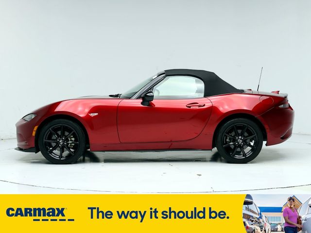 2021 Mazda MX-5 Miata Club