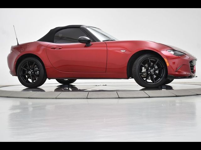 2021 Mazda MX-5 Miata Club