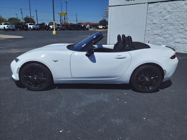 2021 Mazda MX-5 Miata Club