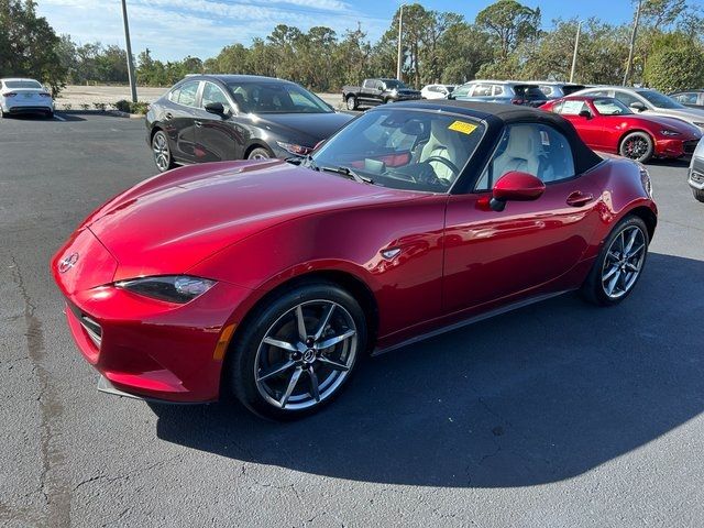 2021 Mazda MX-5 Miata Grand Touring