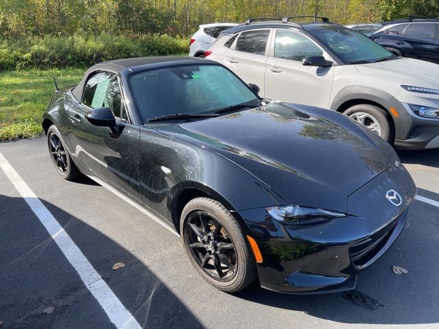 2021 Mazda MX-5 Miata Sport