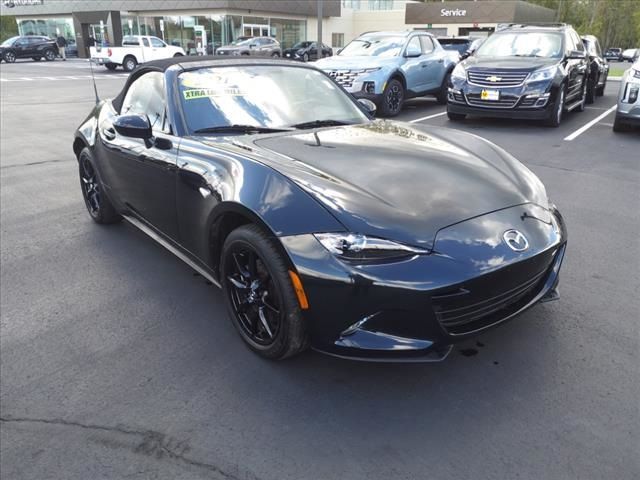 2021 Mazda MX-5 Miata Sport