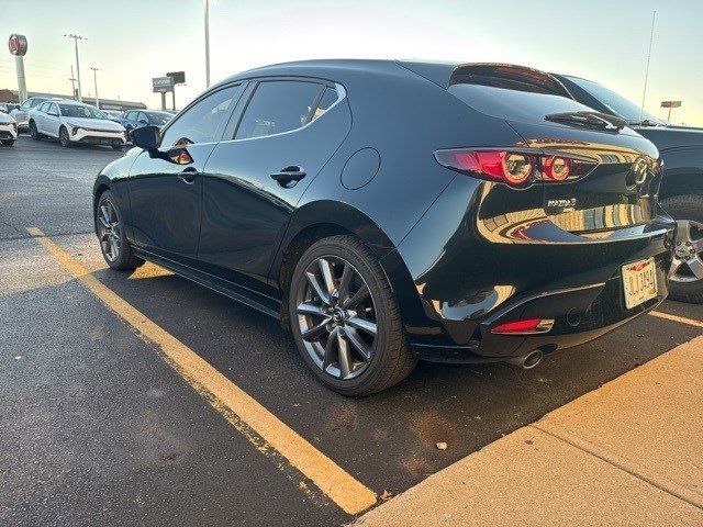 2021 Mazda Mazda3 Select