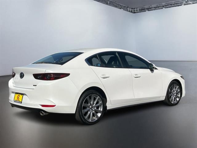 2021 Mazda Mazda3 Select