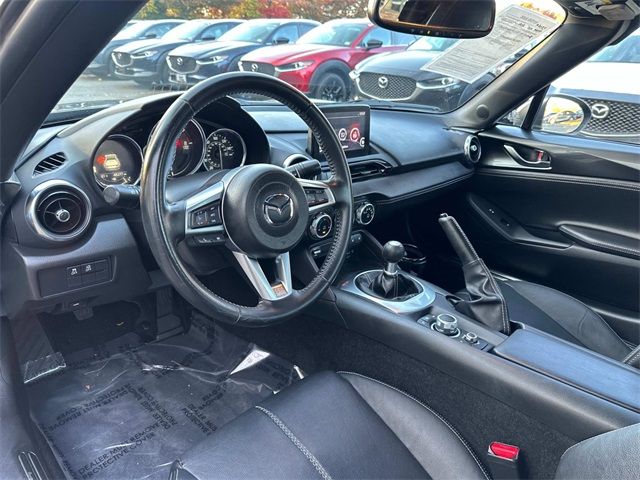 2021 Mazda MX-5 Miata RF Grand Touring