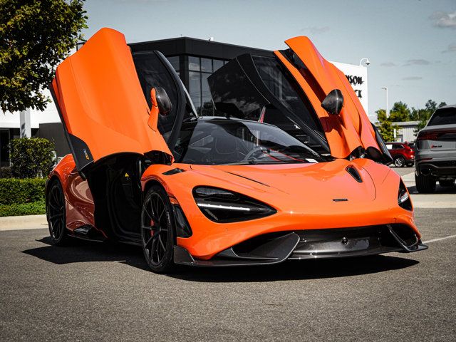 2021 McLaren 765LT Base