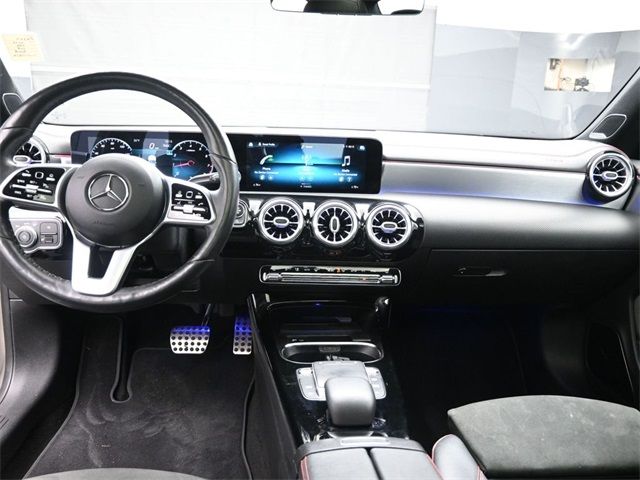 2021 Mercedes-Benz CLA 250