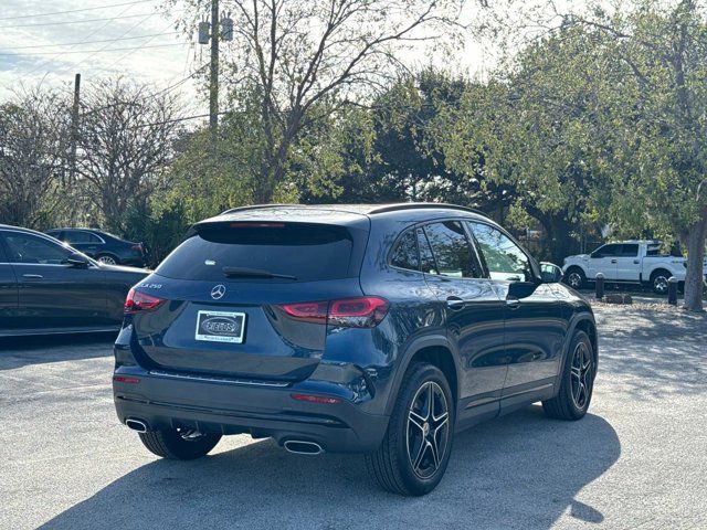 2021 Mercedes-Benz GLA 250