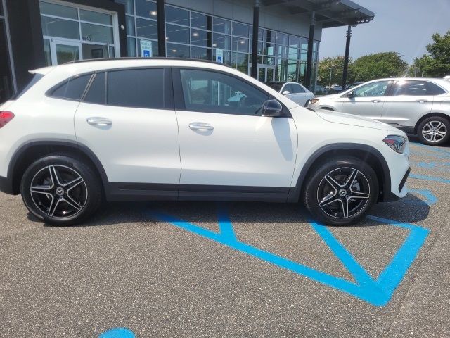 2021 Mercedes-Benz GLA 250