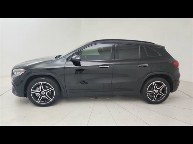 2021 Mercedes-Benz GLA 250