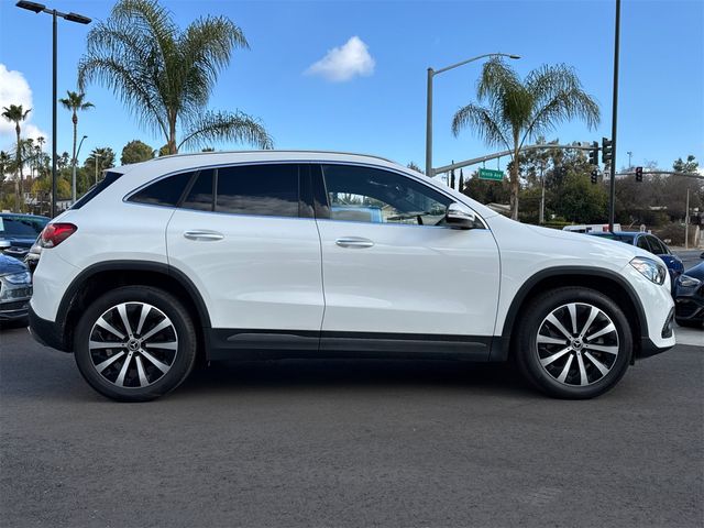 2021 Mercedes-Benz GLA 250