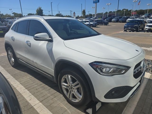 2021 Mercedes-Benz GLA 250