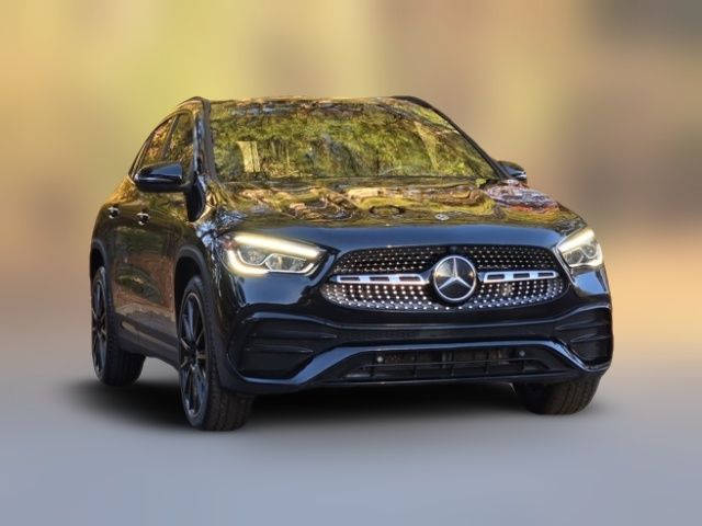 2021 Mercedes-Benz GLA 250