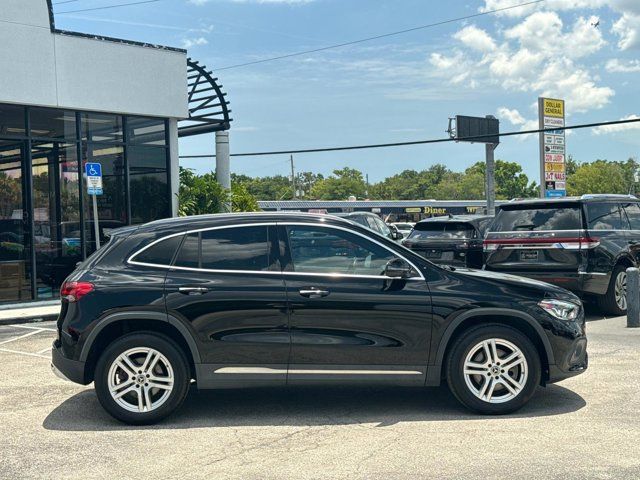 2021 Mercedes-Benz GLA 250