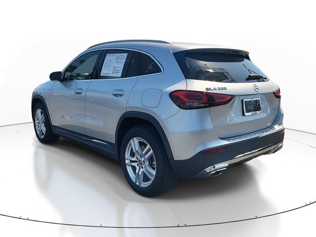 2021 Mercedes-Benz GLA 250