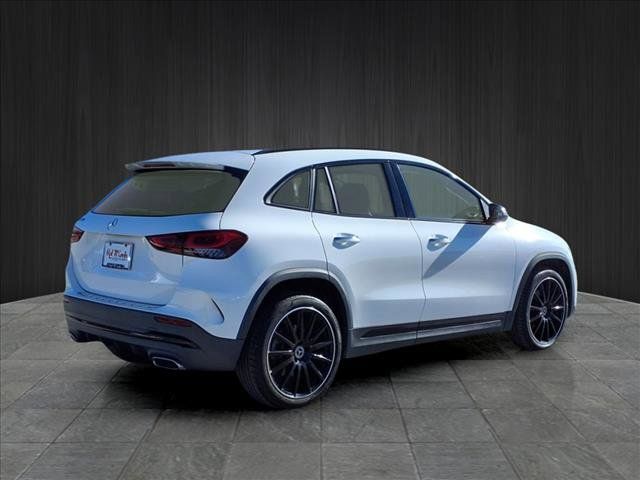 2021 Mercedes-Benz GLA 250