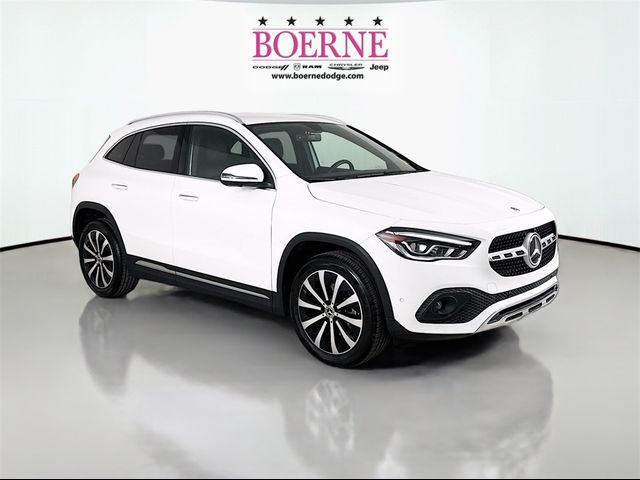 2021 Mercedes-Benz GLA 250