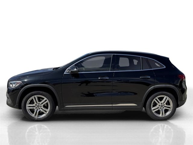 2021 Mercedes-Benz GLA 250
