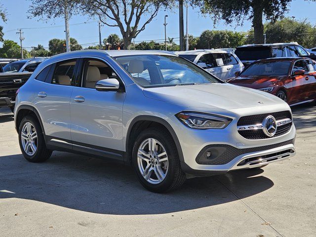 2021 Mercedes-Benz GLA 250