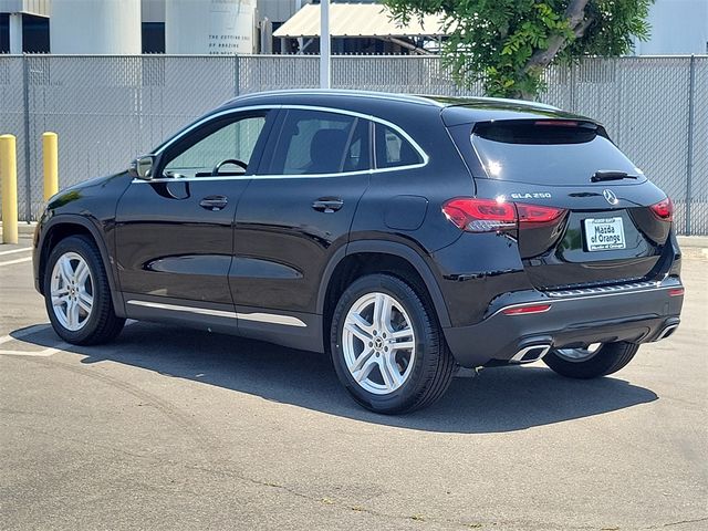 2021 Mercedes-Benz GLA 250