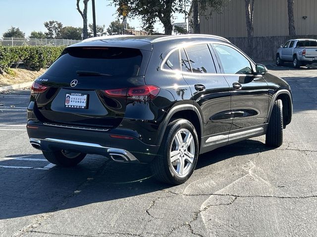 2021 Mercedes-Benz GLA 250