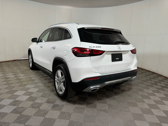 2021 Mercedes-Benz GLA 250