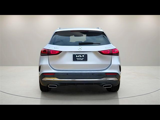 2021 Mercedes-Benz GLA 250