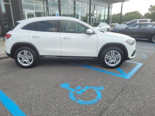 2021 Mercedes-Benz GLA 250